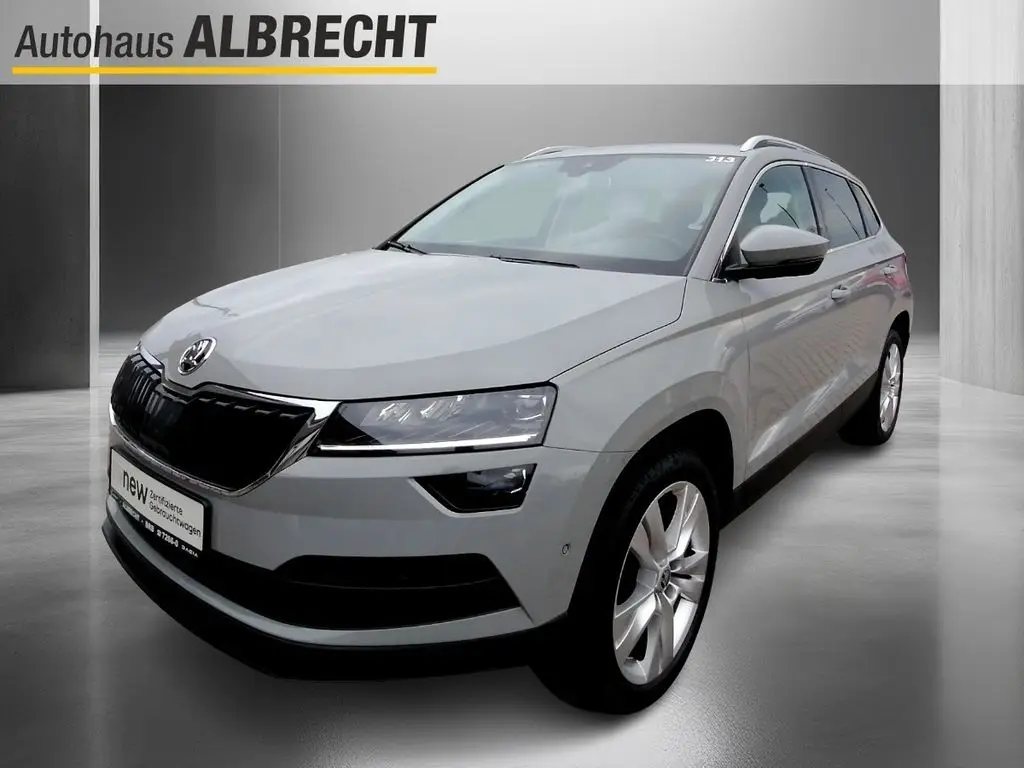 Photo 1 : Skoda Karoq 2017 Essence