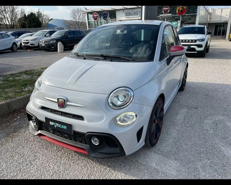 Photo 1 : Abarth 595 2018 Petrol