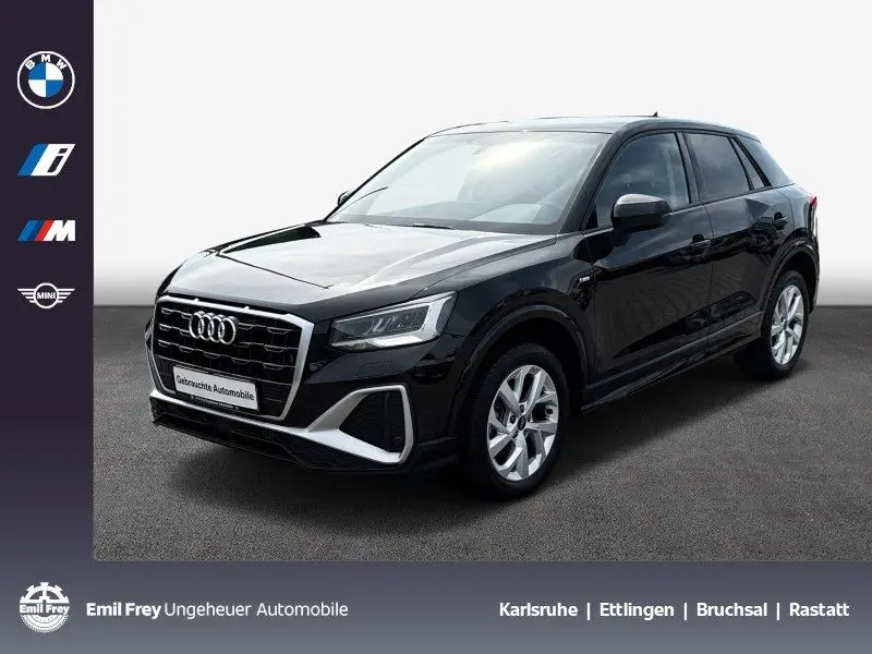 Photo 1 : Audi Q2 2023 Essence