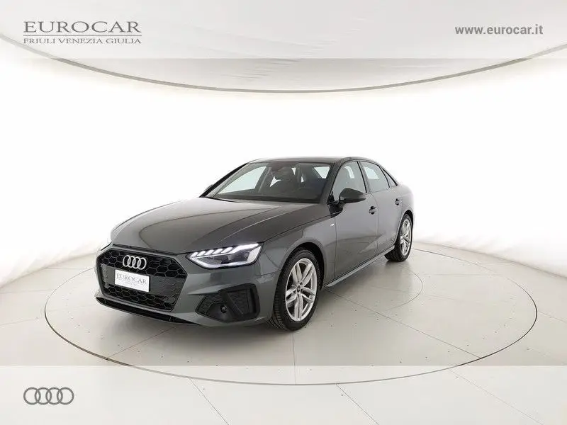 Photo 1 : Audi A4 2024 Autres