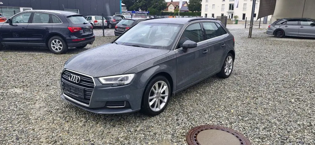 Photo 1 : Audi A3 2017 Diesel