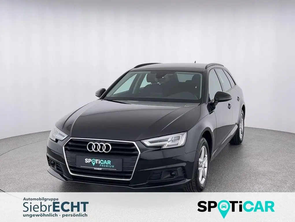 Photo 1 : Audi A4 2019 Diesel