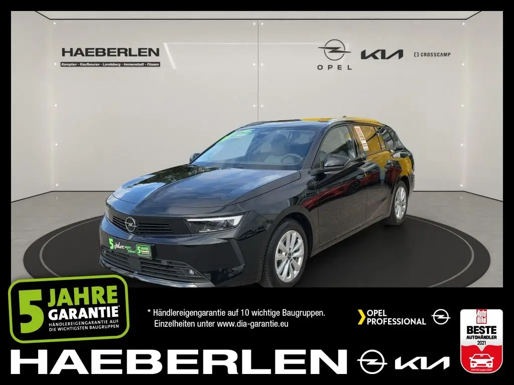 Photo 1 : Opel Astra 2023 Essence