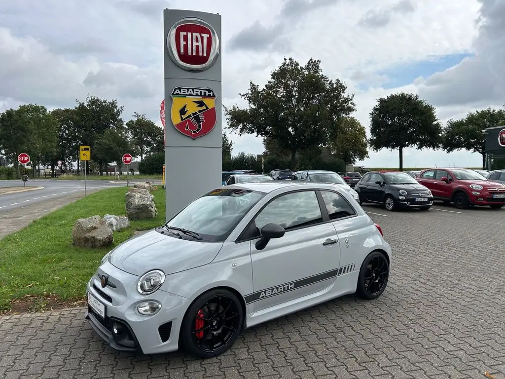 Photo 1 : Abarth 595 2019 Petrol