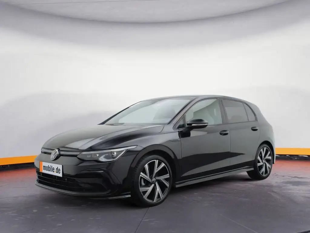 Photo 1 : Volkswagen Golf 2023 Petrol