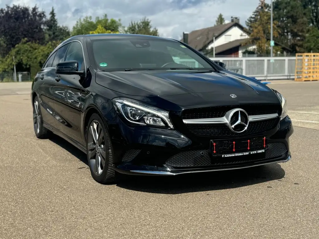 Photo 1 : Mercedes-benz Classe Cla 2017 Essence