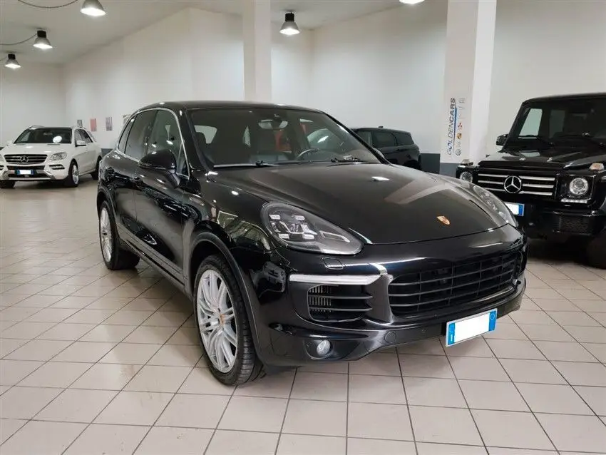 Photo 1 : Porsche Cayenne 2016 Diesel