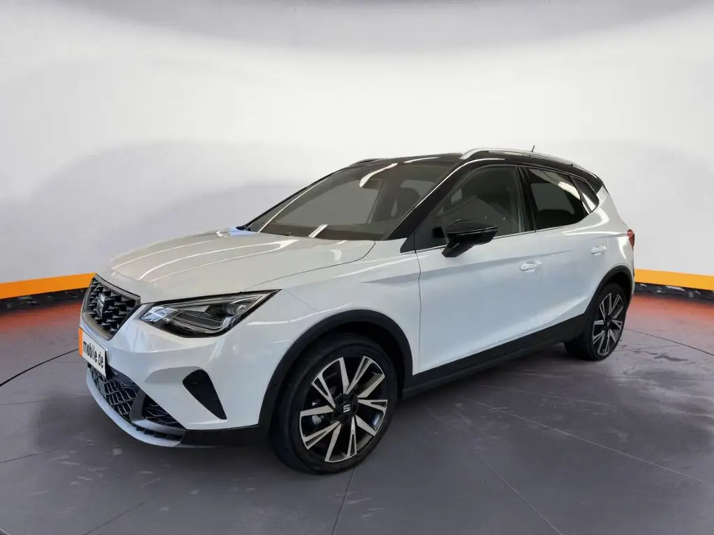 Photo 1 : Seat Arona 2024 Essence