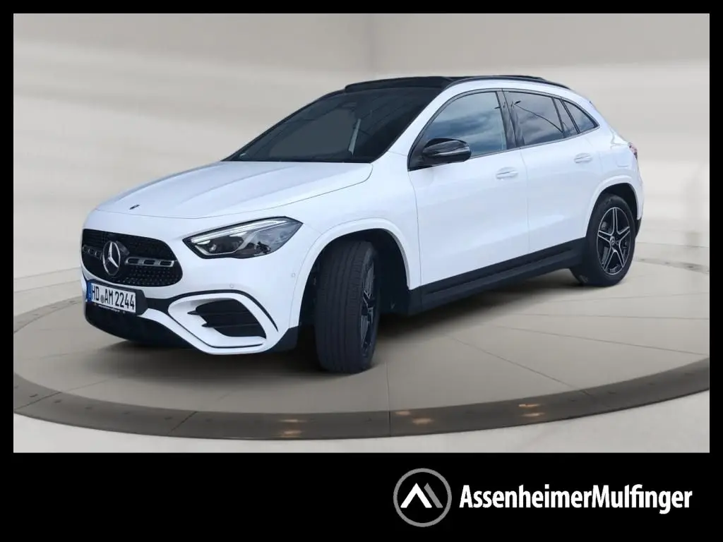 Photo 1 : Mercedes-benz Classe Gla 2024 Essence