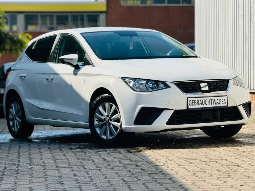 Photo 1 : Seat Ibiza 2017 Petrol