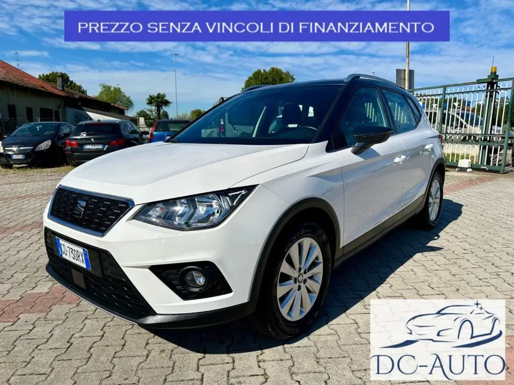 Photo 1 : Seat Arona 2021 Petrol