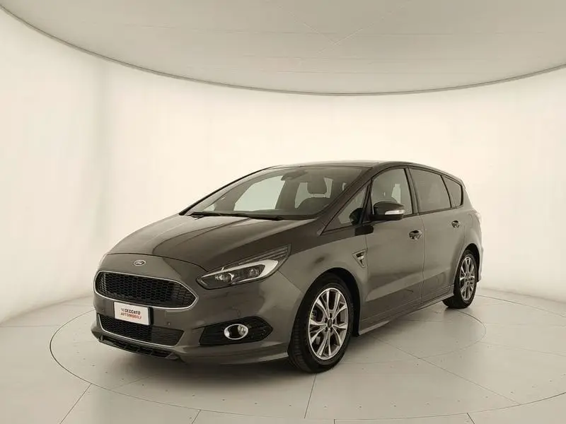 Photo 1 : Ford S-max 2018 Diesel