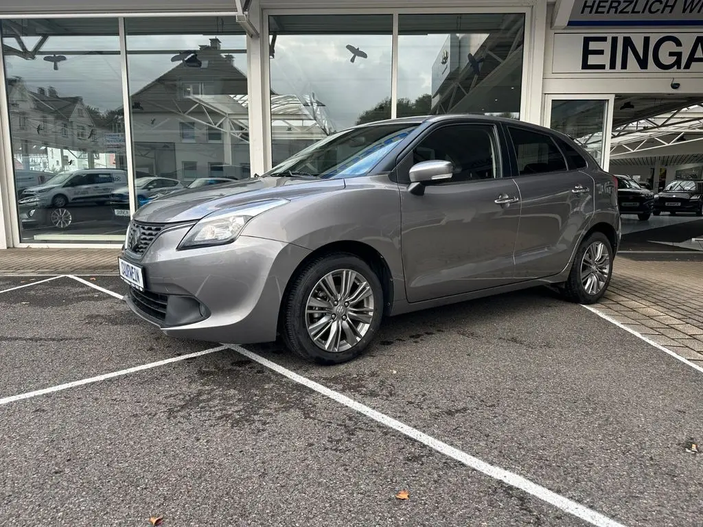 Photo 1 : Suzuki Baleno 2019 Petrol