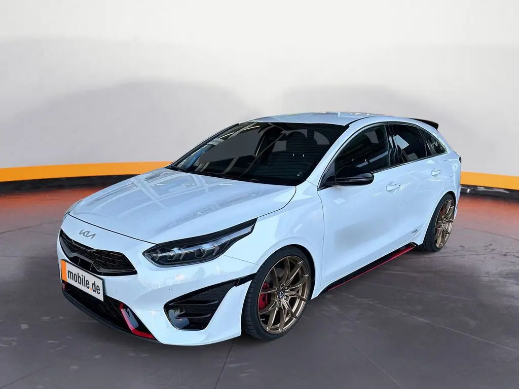 Photo 1 : Kia Proceed 2024 Essence