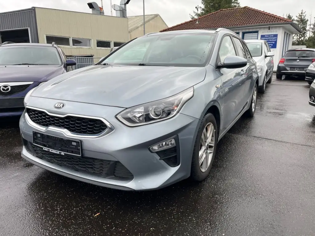 Photo 1 : Kia Ceed 2019 Petrol