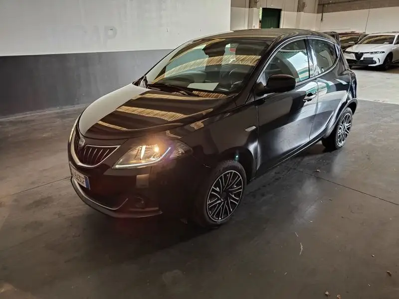 Photo 1 : Lancia Ypsilon 2022 Hybrid