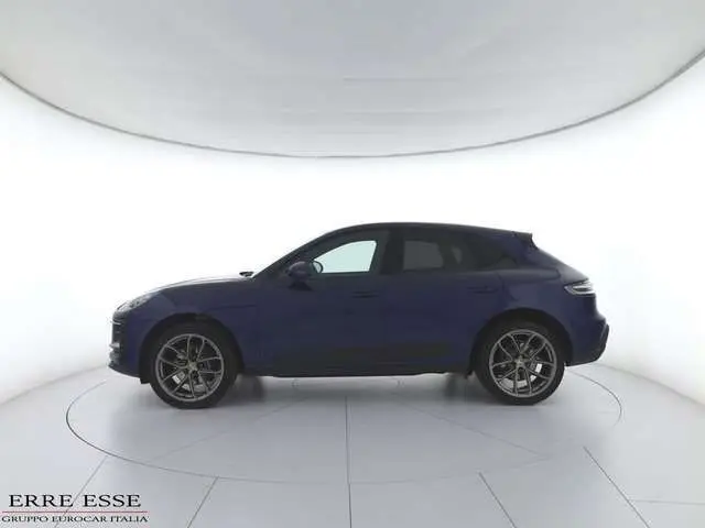 Photo 1 : Porsche Macan 2022 Essence