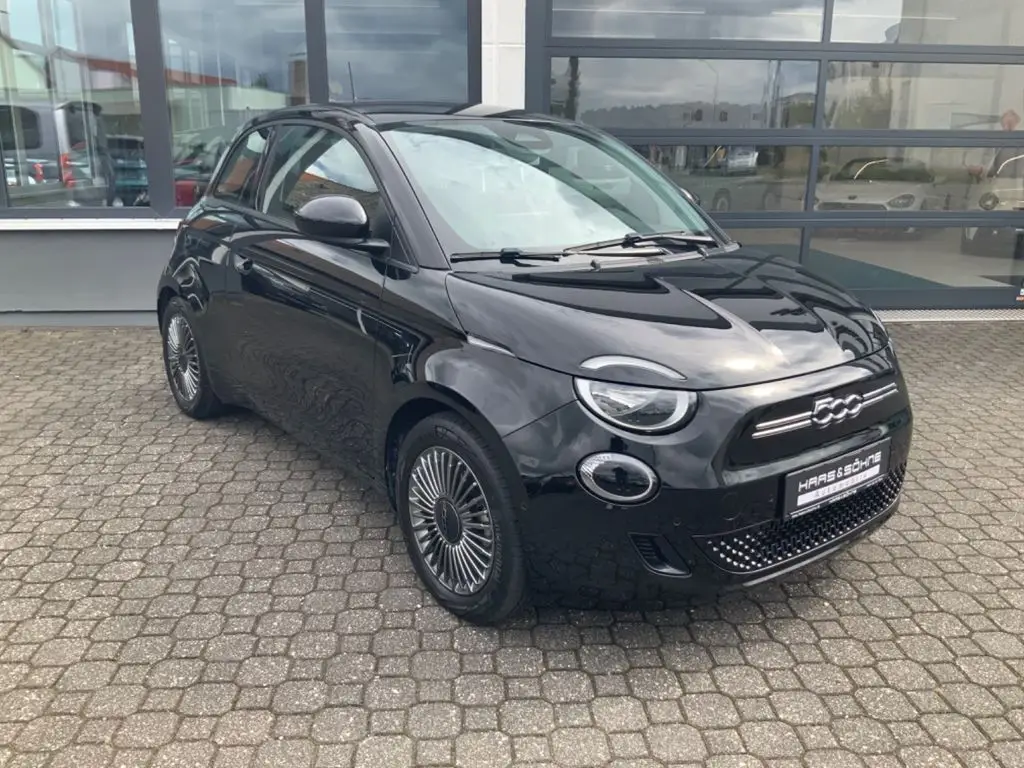 Photo 1 : Fiat 500 2021 Non renseigné