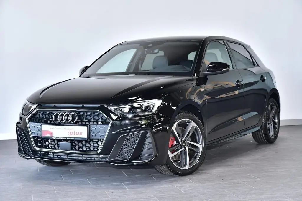 Photo 1 : Audi A1 2024 Petrol