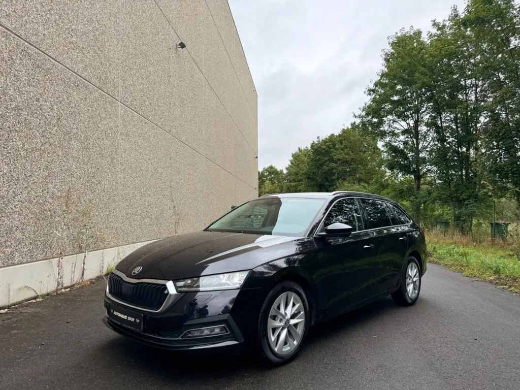 Photo 1 : Skoda Octavia 2021 Diesel