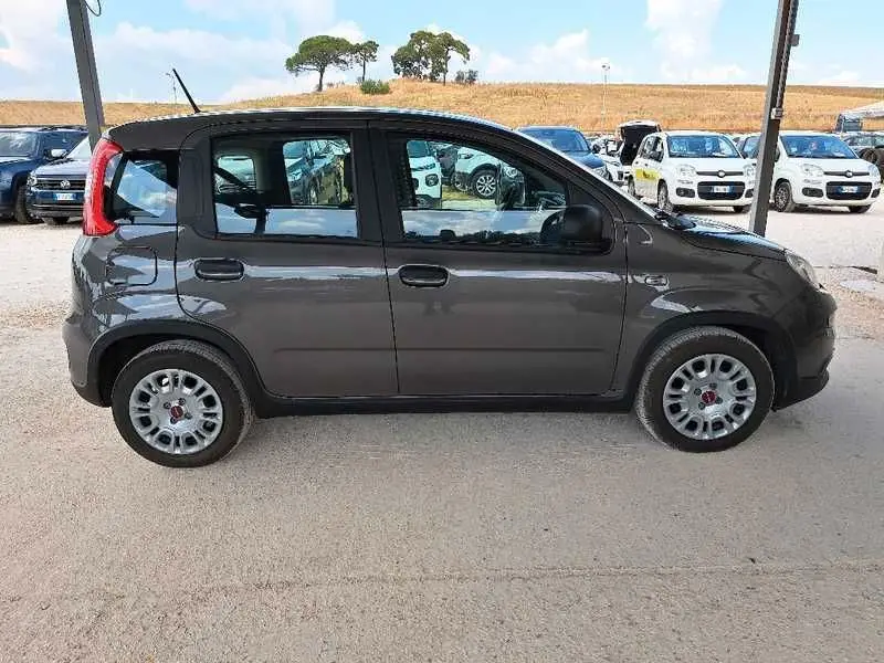 Photo 1 : Fiat Panda 2023 Hybride