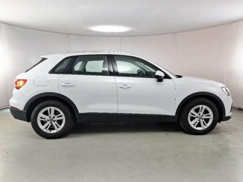 Photo 1 : Audi Q3 2019 Diesel