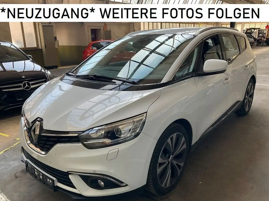 Photo 1 : Renault Grand Scenic 2017 Petrol