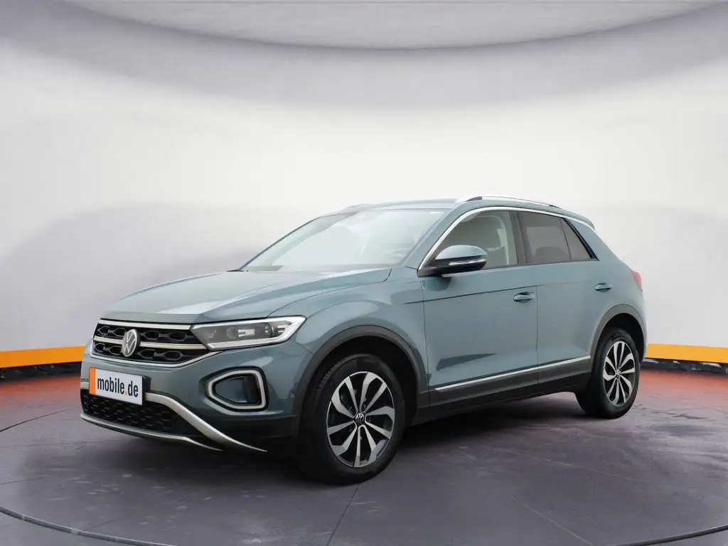 Photo 1 : Volkswagen T-roc 2022 Essence