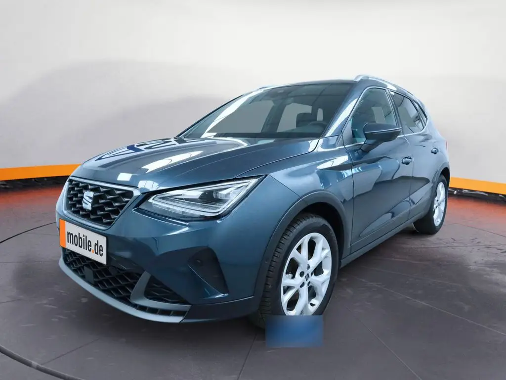 Photo 1 : Seat Arona 2023 Petrol