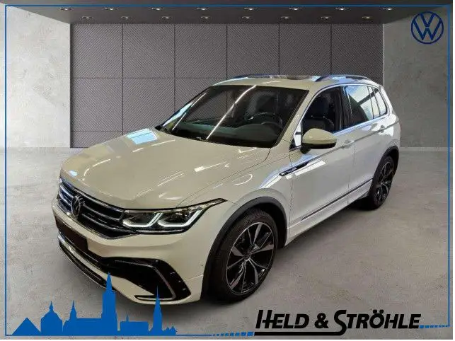 Photo 1 : Volkswagen Tiguan 2021 Essence