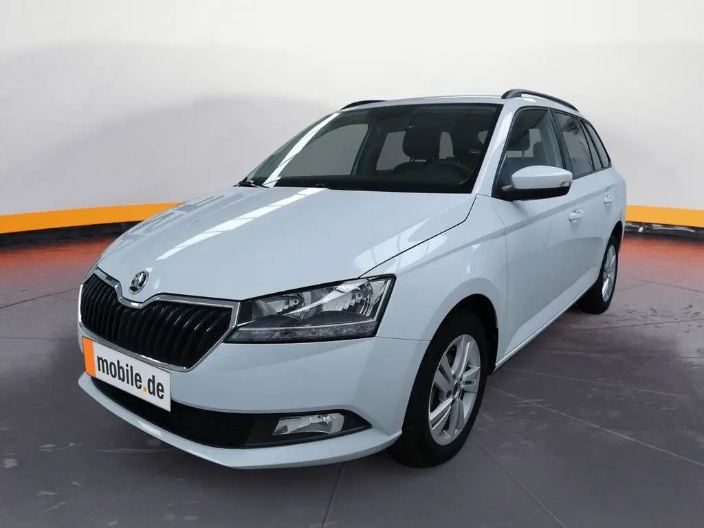 Photo 1 : Skoda Fabia 2022 Essence