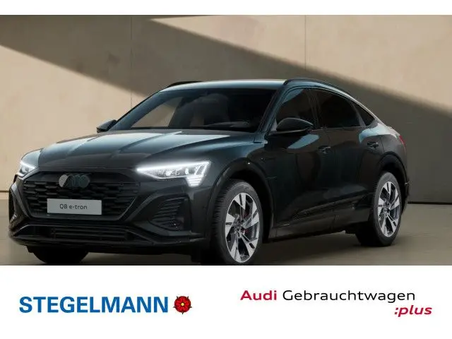 Photo 1 : Audi Q8 2024 Non renseigné