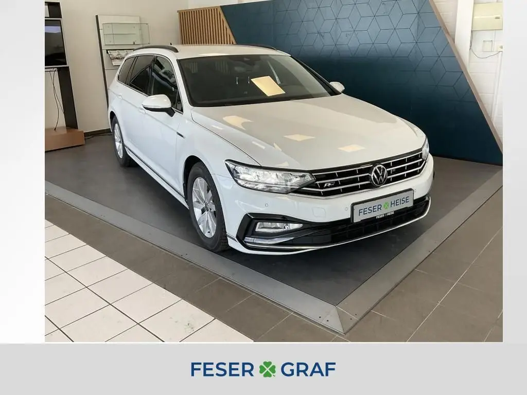 Photo 1 : Volkswagen Passat 2023 Diesel