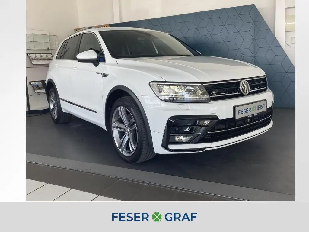 Photo 1 : Volkswagen Tiguan 2020 Essence