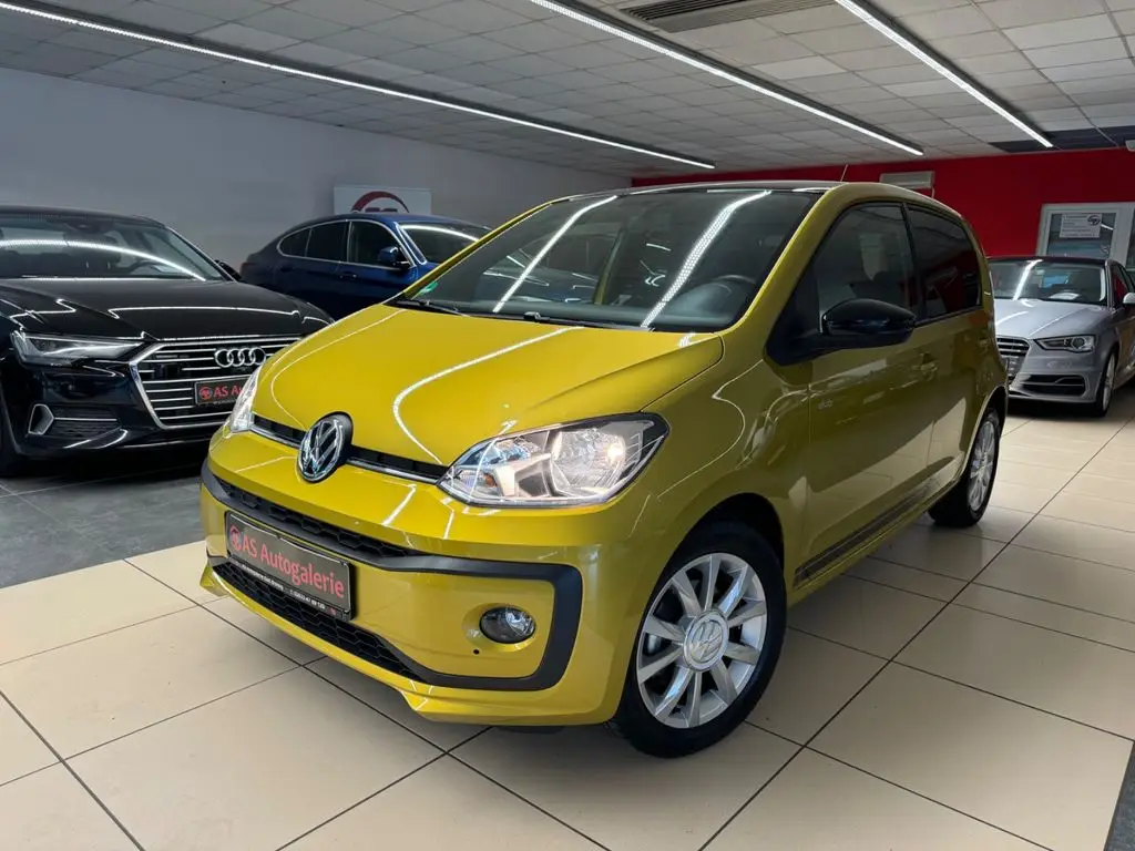 Photo 1 : Volkswagen Up! 2016 Petrol