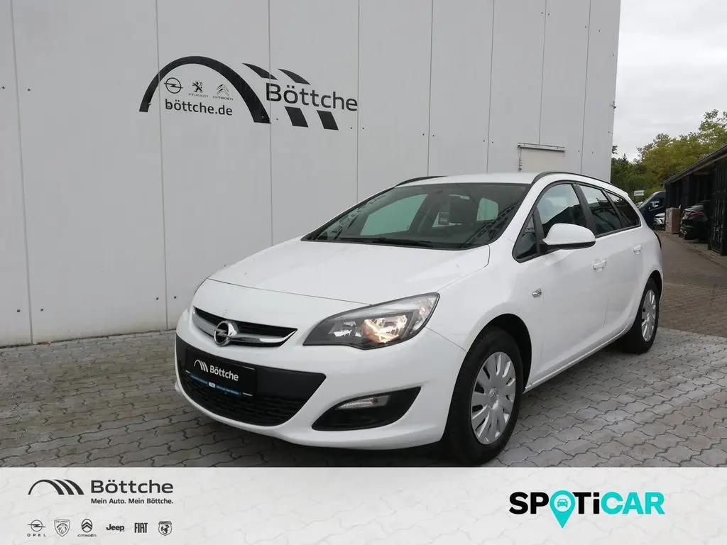 Photo 1 : Opel Astra 2015 Diesel