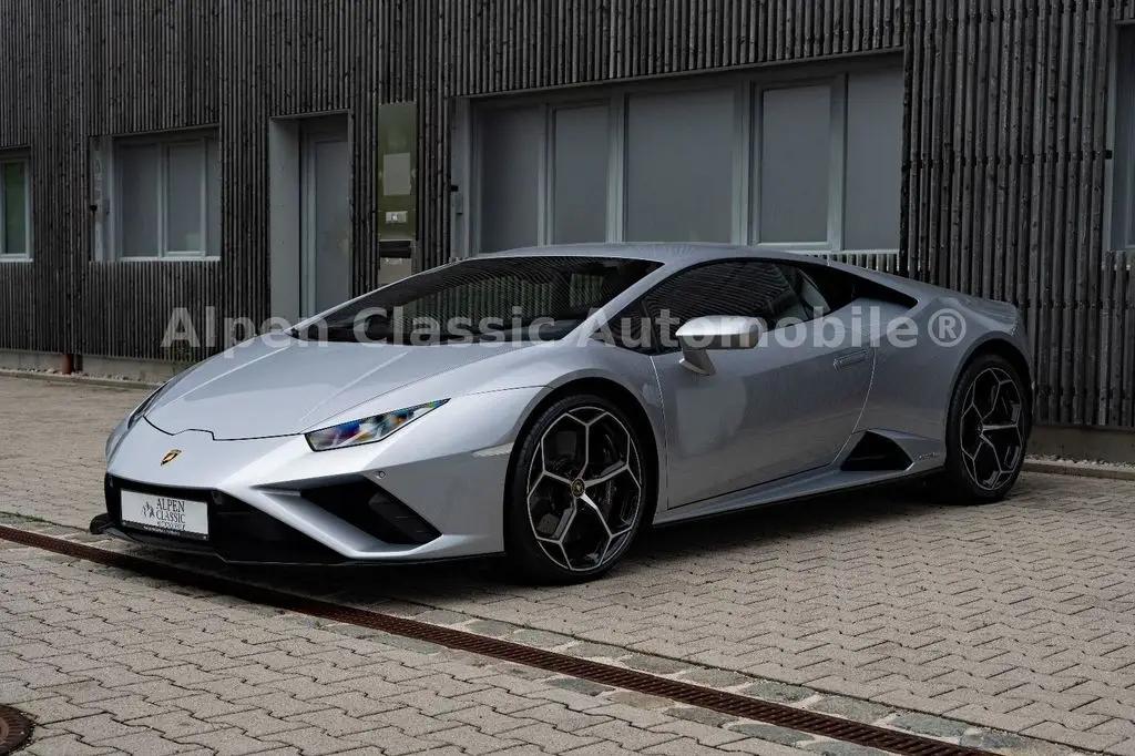 Photo 1 : Lamborghini Huracan 2020 Petrol