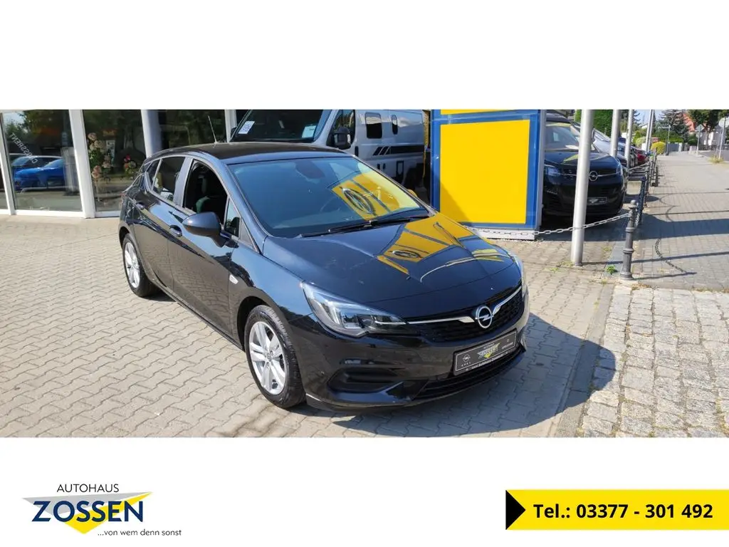 Photo 1 : Opel Astra 2021 Petrol