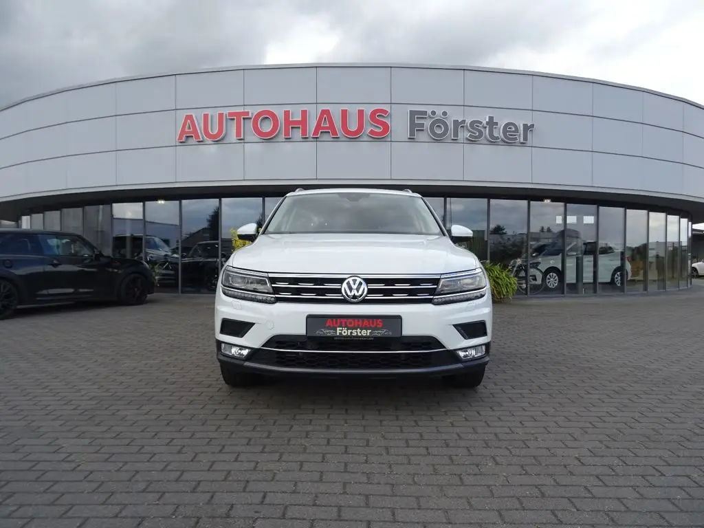 Photo 1 : Volkswagen Tiguan 2016 Diesel