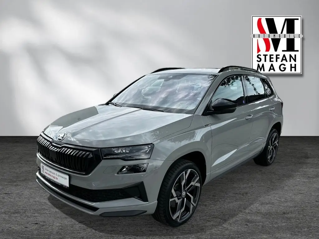 Photo 1 : Skoda Karoq 2024 Essence