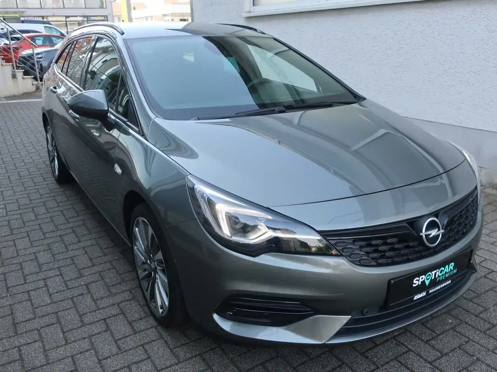 Photo 1 : Opel Astra 2020 Petrol