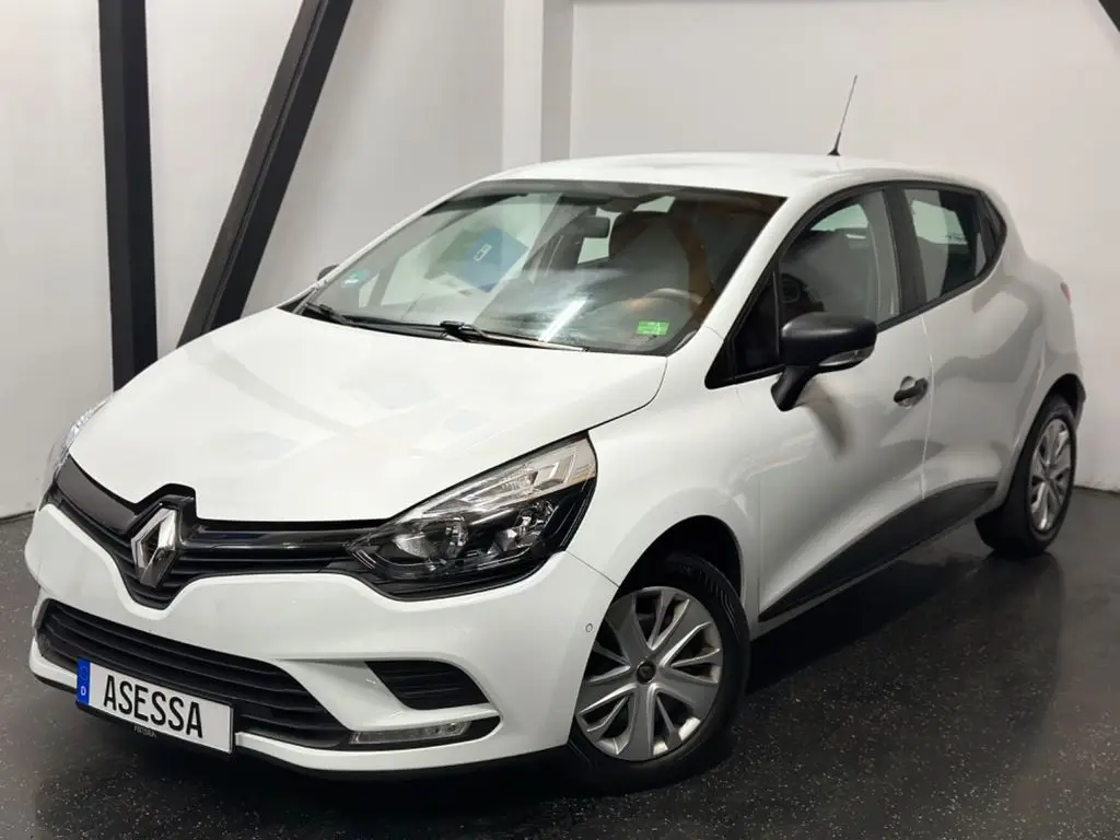 Photo 1 : Renault Clio 2019 Petrol