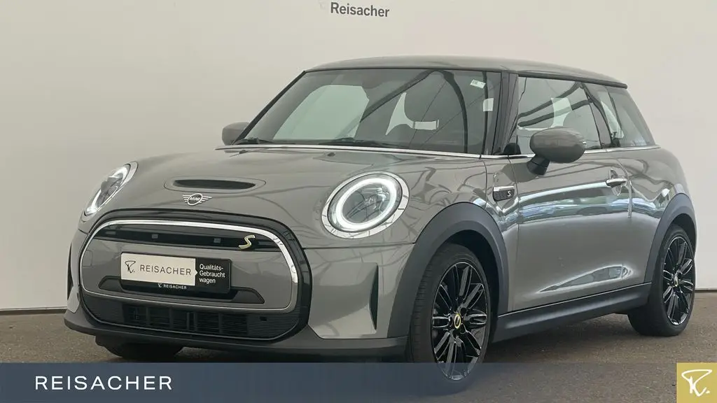 Photo 1 : Mini Cooper 2021 Non renseigné