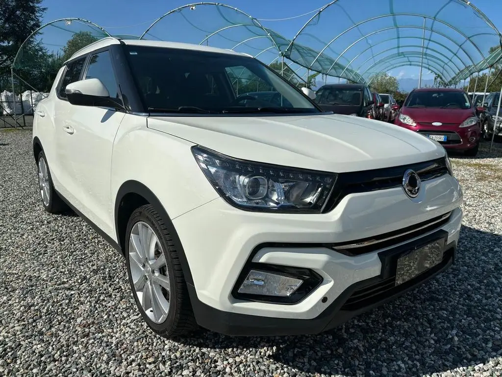 Photo 1 : Ssangyong Tivoli 2018 GPL