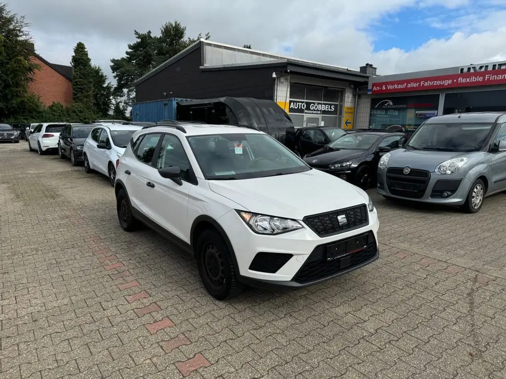 Photo 1 : Seat Arona 2019 Petrol