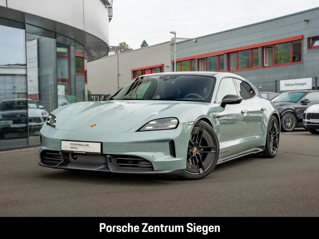 Photo 1 : Porsche Taycan 2024 Non renseigné