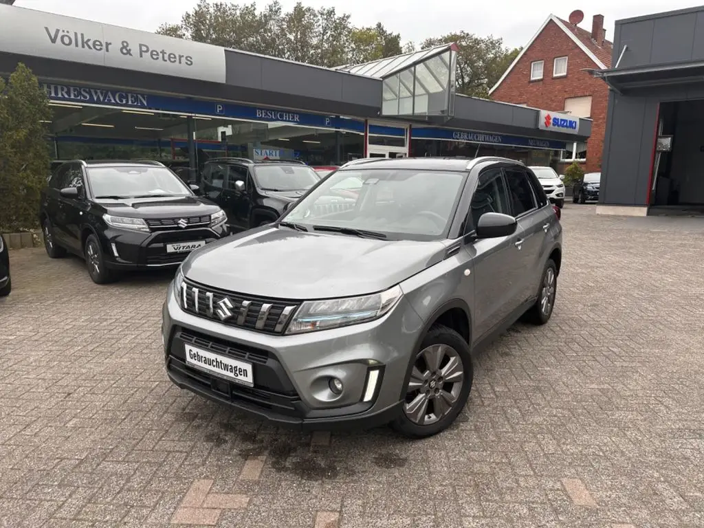 Photo 1 : Suzuki Vitara 2021 Petrol