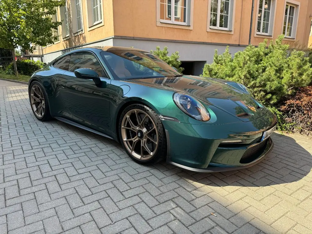 Photo 1 : Porsche 992 2023 Petrol