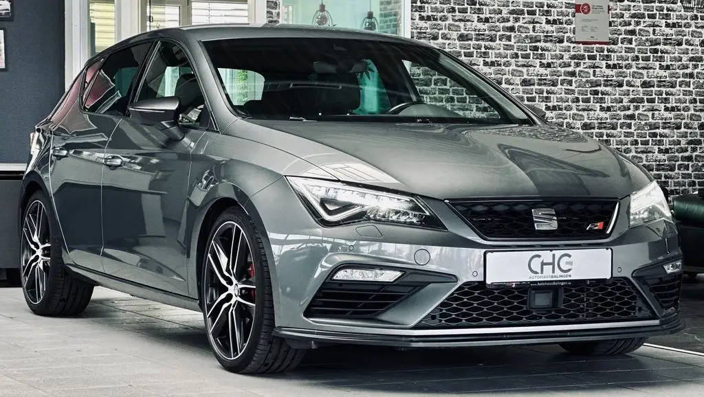 Photo 1 : Seat Leon 2018 Petrol