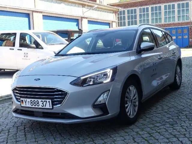 Photo 1 : Ford Focus 2021 Petrol